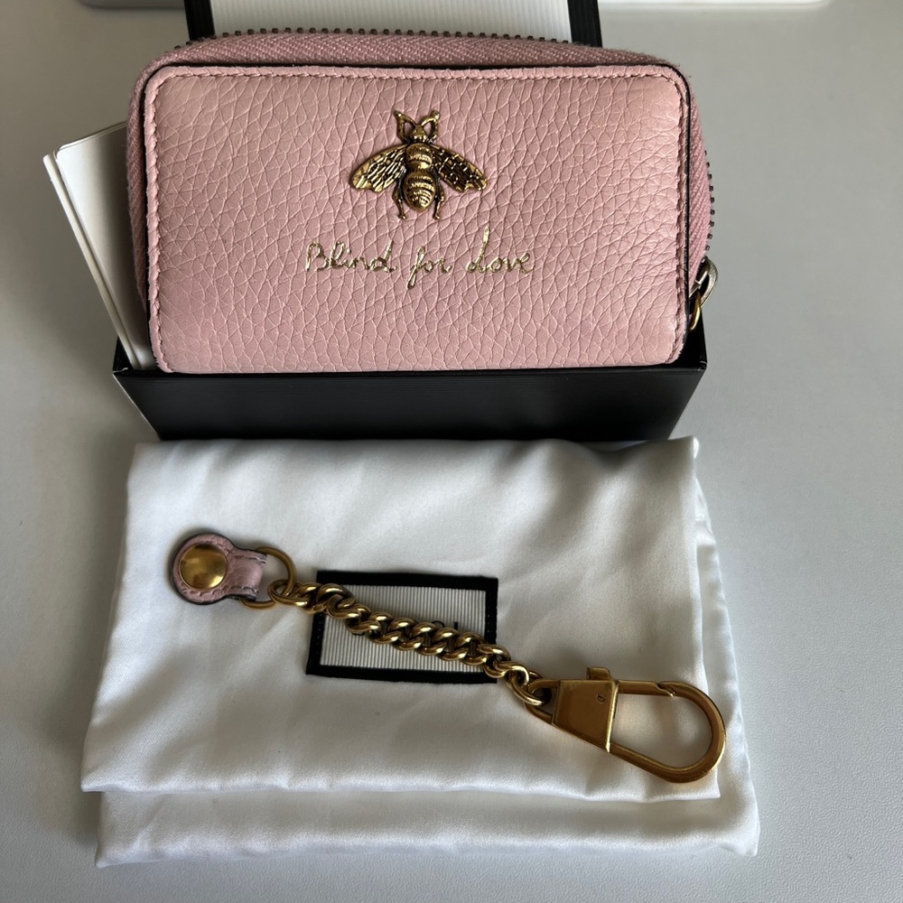 Blind for love Gucci key fob case
